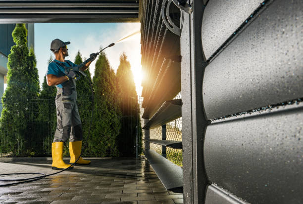 Why Choose Our Certified Pressure Washing Experts for Your Project Needs in Pace, FL?